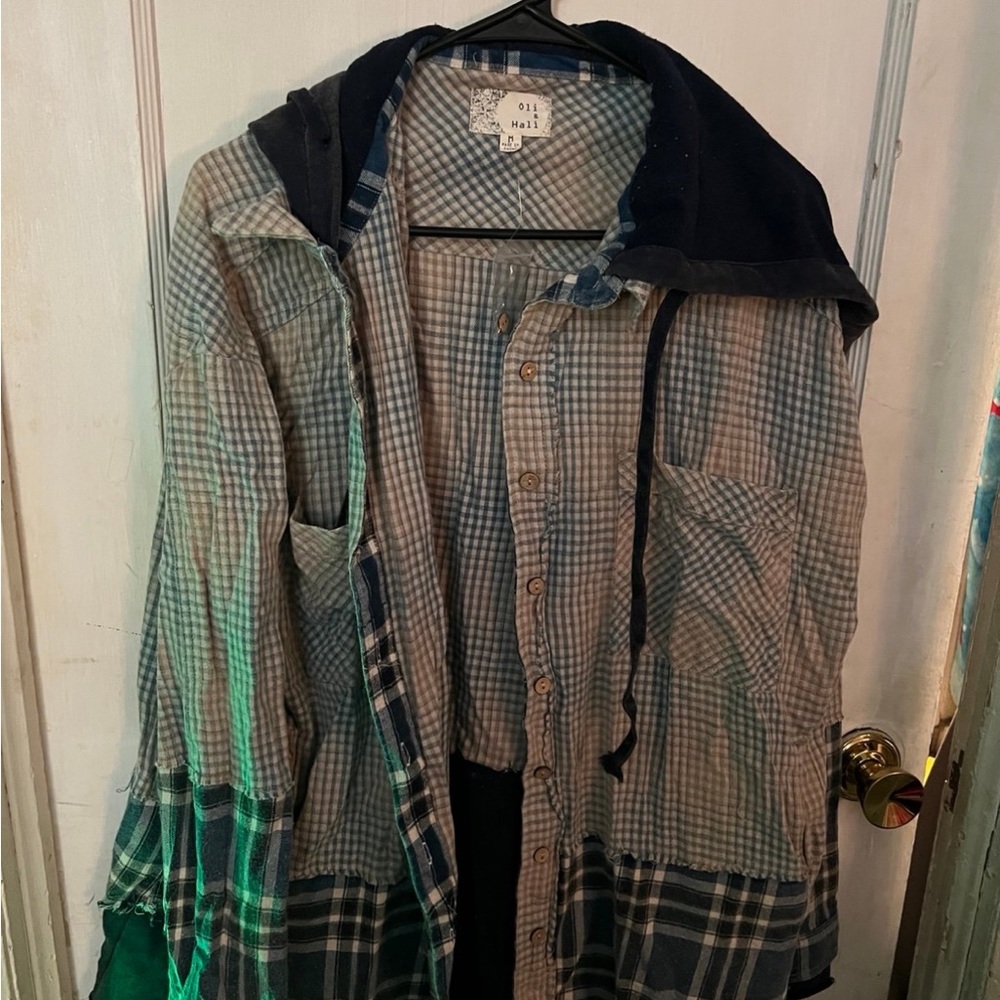 Oli & Hali Plaid Hooded Button-Up Shirt
